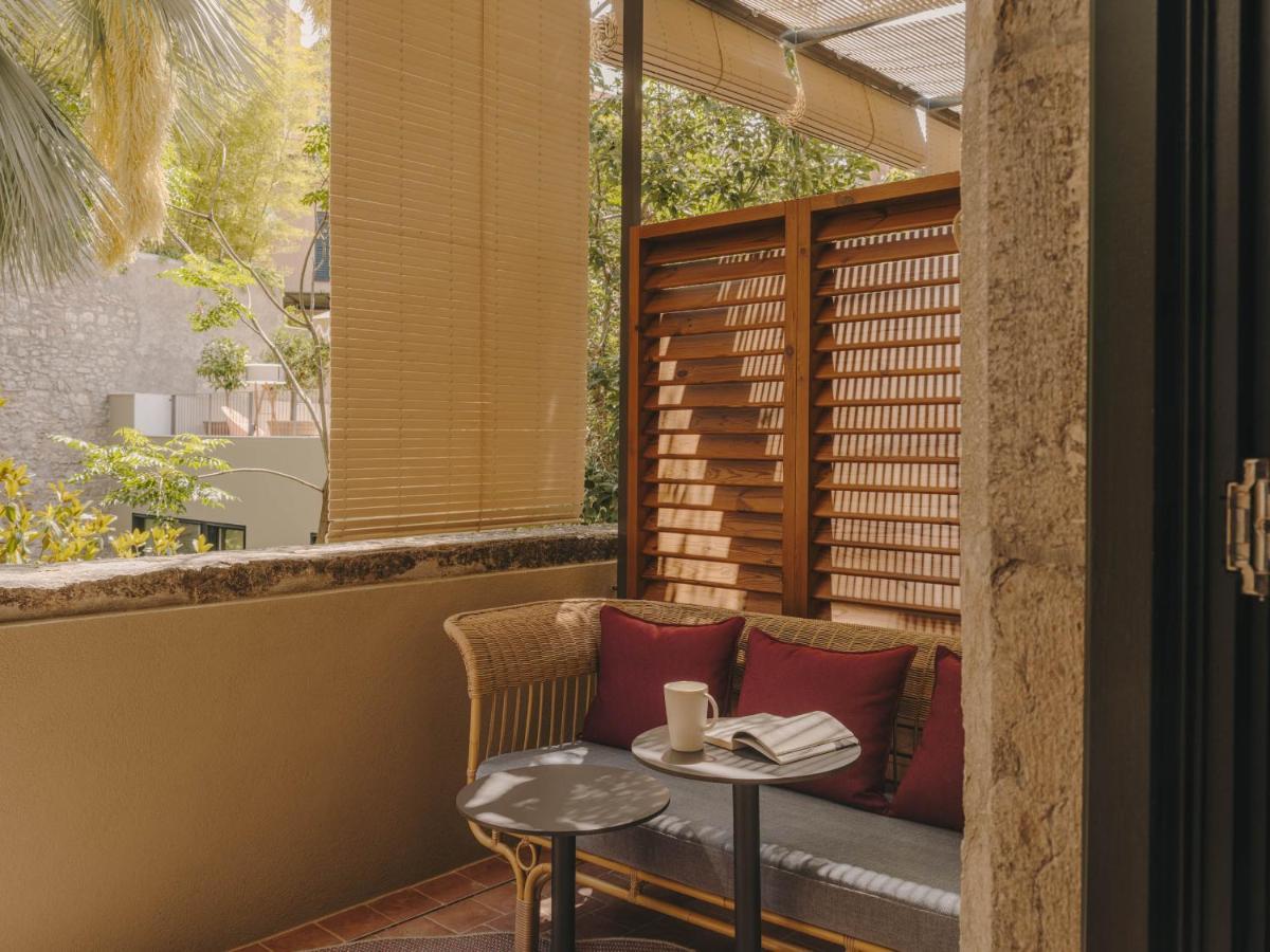 Hotel Palau Fugit ชีโรนา ภายนอก รูปภาพ
