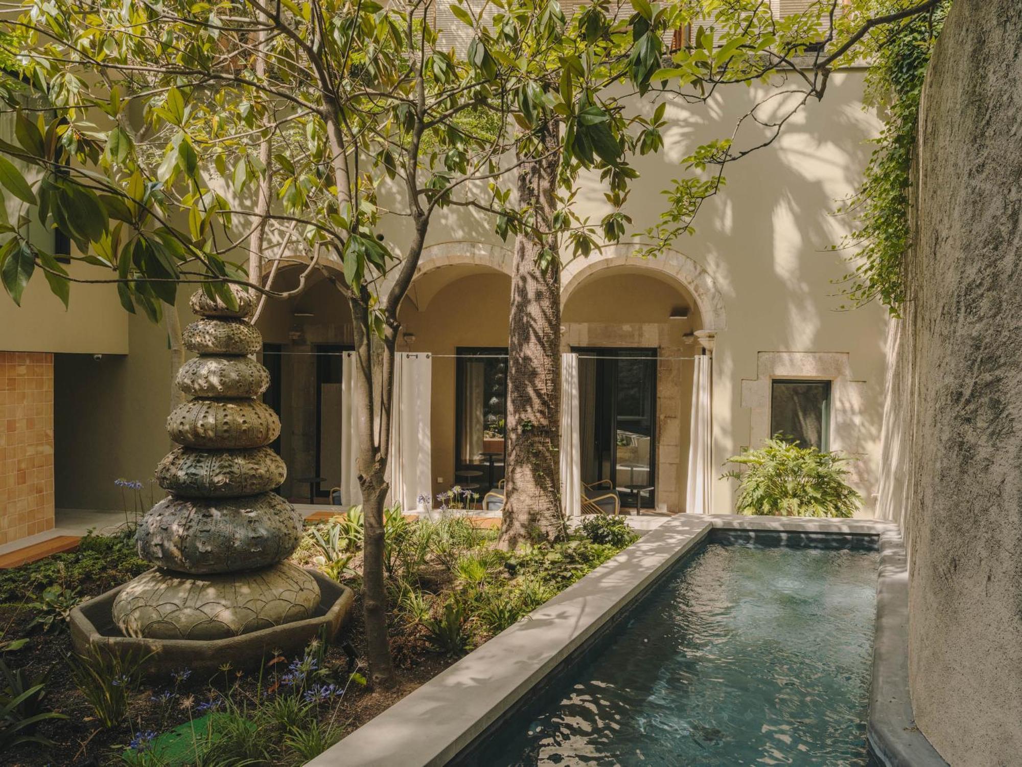 Hotel Palau Fugit ชีโรนา ภายนอก รูปภาพ